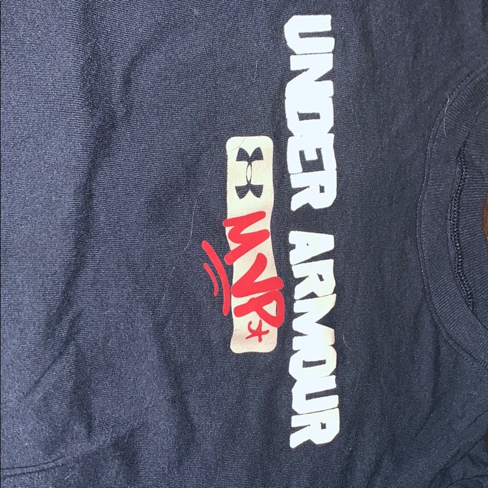 Navey Blue under amour tee